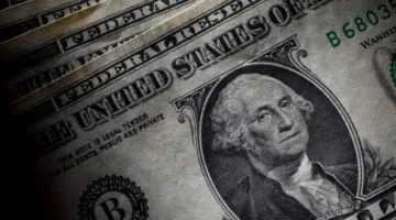 «تغير مفاجئ» سعر الدولار مقابل الجنيه المصري اليوم الأربعاء 13 أغسطس 2025
