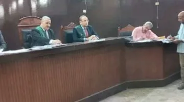 عاجل اليوم.. السجن المشدد 15 عامًا لعامل وبراءة زوجته في قضية الاتجار بالأسلحة بقنا