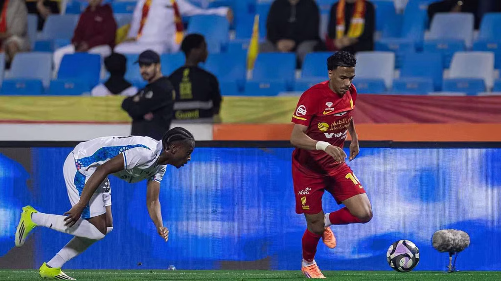 ثلاثية نظيفة.. الحزم يتفوق على الأخدود ويحصد نقاط الميدان في دوري روشن